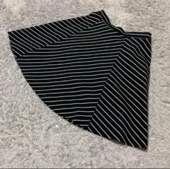 【美品】UNIQLO ユニクロ　白黒　レディース　S フレアミニスカート