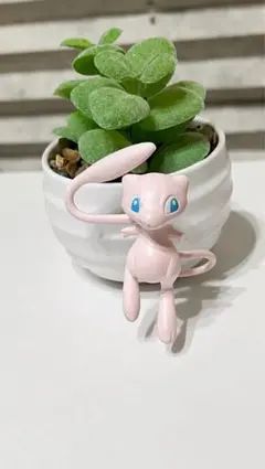 ポケットモンスター ミュウ フィギュア TOMY