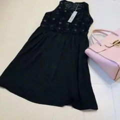 【新品・タグ付き】華やかノースリーブ ブラック　黒　ドレス Mのサムネイル