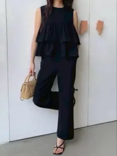 バースデーバッシュ　ペプラムロンパース　TIERED FRILL ROMPERSのサムネイル