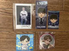 岩田剛典　GUN GAN フォトカ　缶バッチ　ステッカー　セット