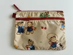 Fami&Lia ファミリア ポーチのサムネイル