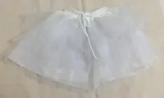 ホワイトチュールパニエ フリル付き