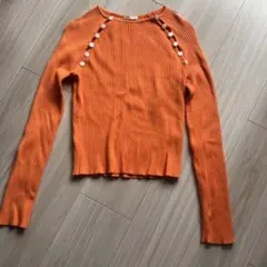 オレンジ色　セーター Sサイズ
