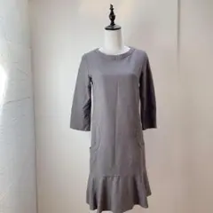 美品　ディノス　グレー　マーメイド　ワンピース　裏地付きのサムネイル