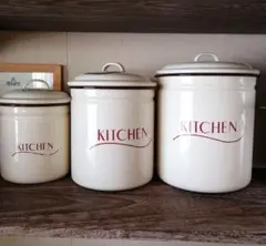 ヴィンテージ❋ホーロー製 キャニスター 3点セット KITCHEN ヴィンテージ❋ホーロー製 キャニスター 3点セット KITCHEN - メルカリ