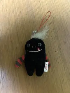 モケケ　ストラップ
