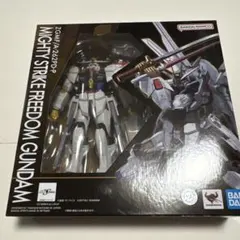 ガンダムユニバース　マイティーストライクフリーダムガンダムのサムネイル