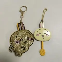 ちいかわ　うさぎ　キラキラビーズ　キーホルダー　ロリポップチョコチャーム うさぎ