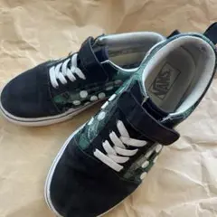 Item thumbnail for item a98a5b61-56a6-4ac9-8702-05231c2668a1