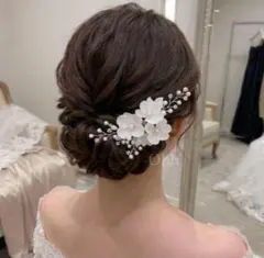 新品 華やか フラワー＆パール ヘアアクセサリー ウェディング ブライダル