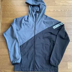 Oakley フード付きウィンドブレーカー Sサイズ