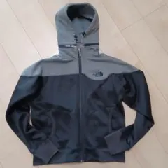 ザノースフェイスナイロンパーカー