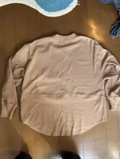 CLASS:AL ELF ベージュ長袖トレーナー