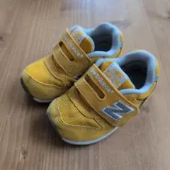 new balance ベビーシューズ イエロー 13.5