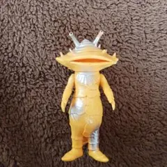 値下げしました。1983年製　カネゴン ソフビ フィギュアのサムネイル