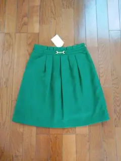 お値下げ！【ロペピクニック】グリーン フレアスカート　ゴールド金具付き