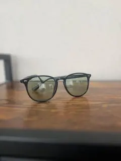 い*さ様 Ray-Ban RB4259F ブラック サングラス グリーンレンズ