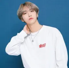 ATEEZ アチズ nylon コラボ Tシャツ ソンファ ホワイト レア