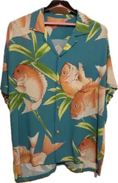 和柄アロハシャツ