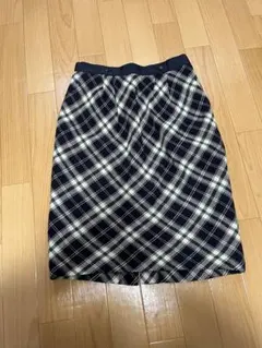チェック　タイトスカート