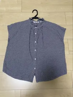 ユニクロ リネンブレンドフリルブラウスL コトニエ