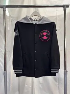 エクストララージ スタジャン 黒