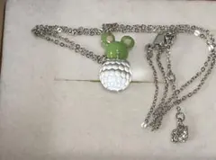 スワロフスキーSwarovski キラキラ　グリーン　ミッキーマウス　ネックレス