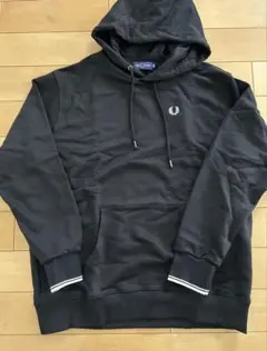 【新品】フレッドペリー　ブラック フード付きパーカー　XXLサイズ
