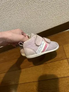 アシックス　ベビーシューズ　13cm ピンク　紫　スクスク
