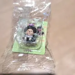 【新品未使用】Monchhichi ミニチュアパッケージチャーム