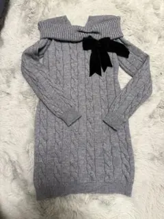 グレー オフショルダー ケーブル編みセーターワンピース