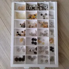 Item thumbnail for item cece30a9-832b-4d7c-8e4d-7d06b61bc8d2