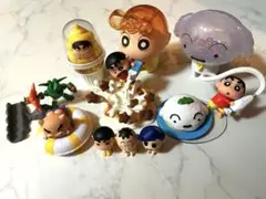 クレヨンしんちゃん　グッズ　 ゴロっと満足フィギュア　お料理のおてつだいだゾ