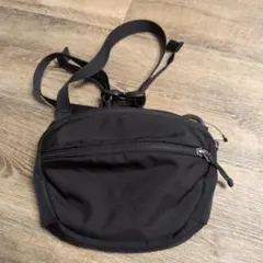 ARC'TERYX マンティス2 ボディバッグのサムネイル