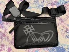 Vivienne Westwood ショルダーバッグのサムネイル