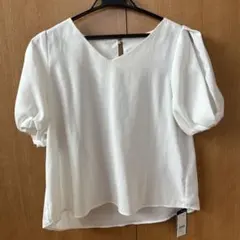 【お値下げしました】INGNI 白ブラウス