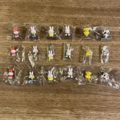 フ*ア様 ミッフィーキャラクターフィギュア付き クリップ•マグネット•吸盤　１８