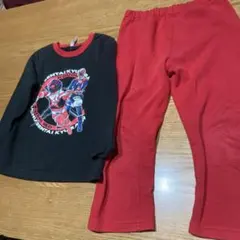 120サイズ パジャマセット 黒・赤