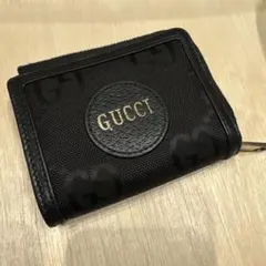 GUCCI 二つ折り財布