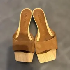 LACCOONTE ブラウン スエード サンダル