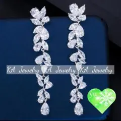 新品ロングキュービックジルコニア ピアス