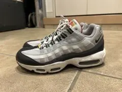 ナイキ　エアマックス95 プレップスクール　グラデ　緑　赤　黄　グレー