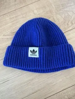 adidas 青 ニット帽 トレフォイルロゴ