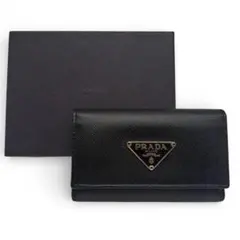 付属品完備 PRADA プラダ キーケース サフィアーノレザー 黒 ブラック