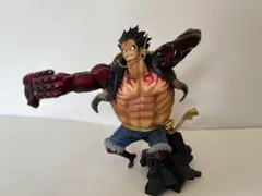 ワンピース ルフィ gear4 バウンドマン　フィギュア ドレスローザ編