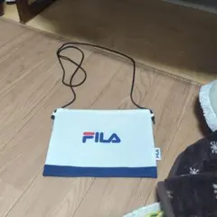 FILA サコッシュのサムネイル