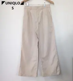 ◤UNIQLO◢ カジュアルパンツ ベージュ Sサイズ　ストレートのサムネイル