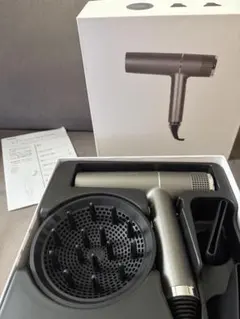 ☆新品・定価36,080円】 UFV ライトヘアードライヤー スペースグレイ