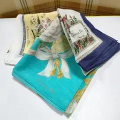 5772#0202　クリスチャン ディオール/花柄ハンカチ(大1普2)　0202